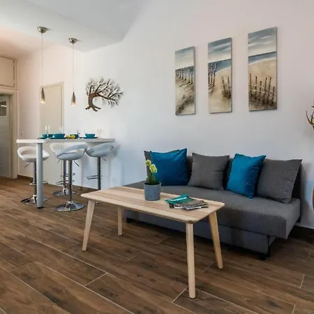Island Dreams Apartment *